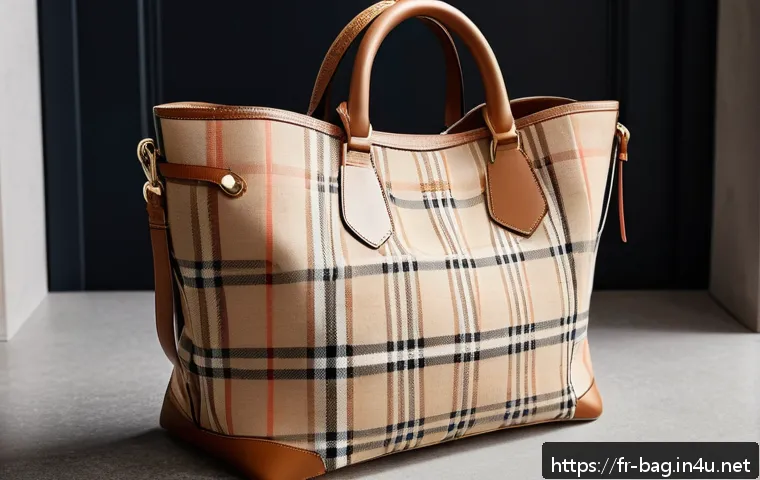 버버리 캔버스 토트백 추천 - A sophisticated Burberry tote bag made from natural fiber canvas, featuring a subtle tartan pattern ...